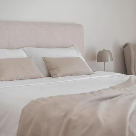 Modern City Center Apartament